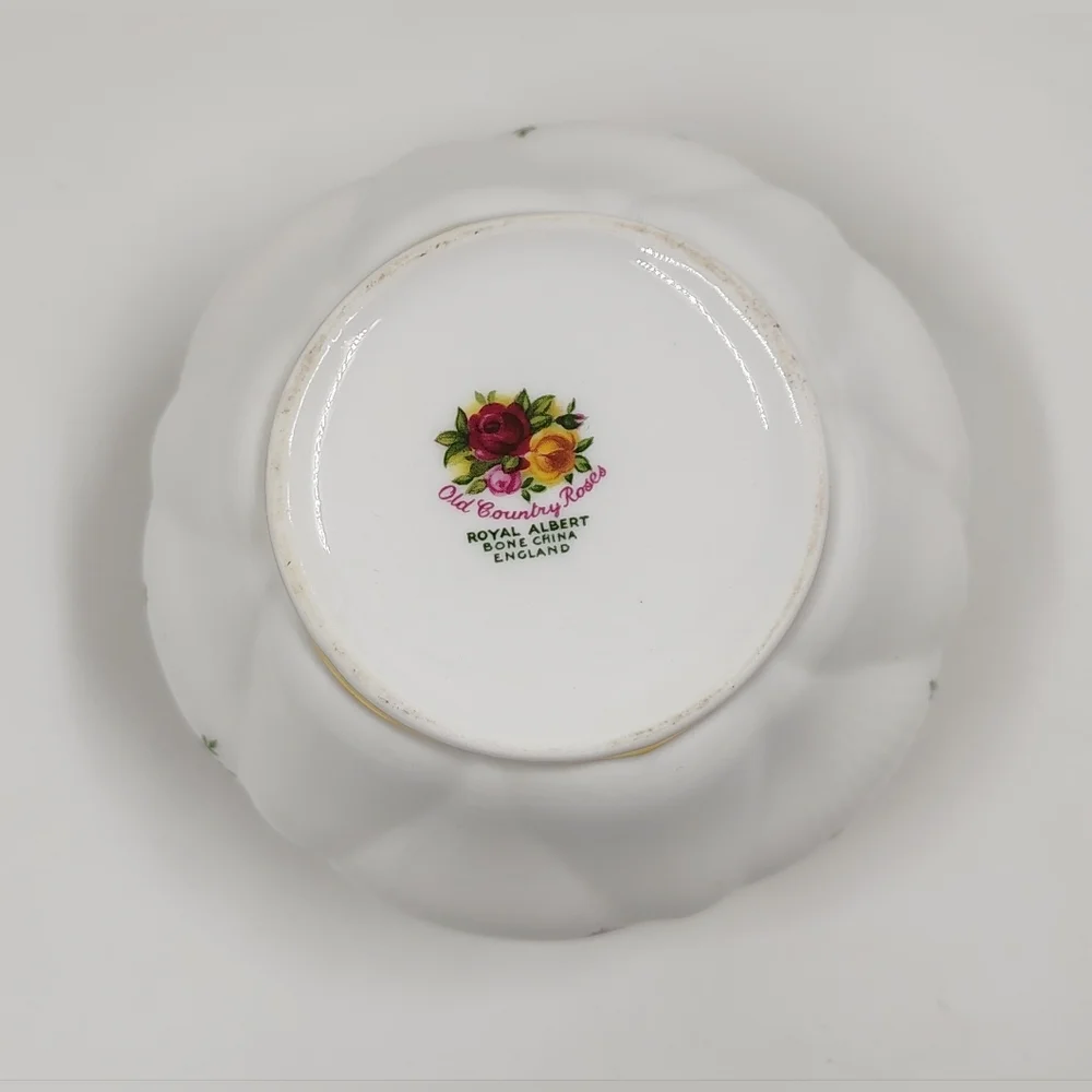 Royal Albert England Old Country Roses Bone China Sugar Cup - Picture 7 of 8